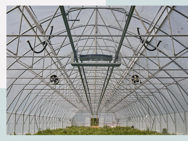 Строительство теплиц в Муравленке