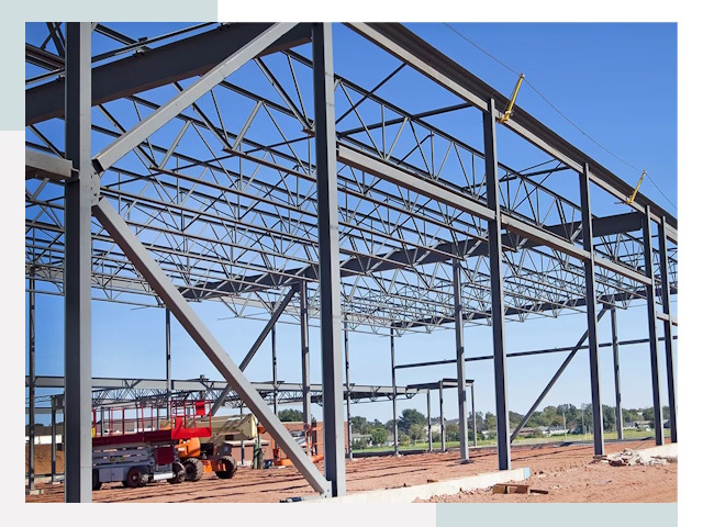 Строительство ферм с металлоконструкциями от 642 руб.