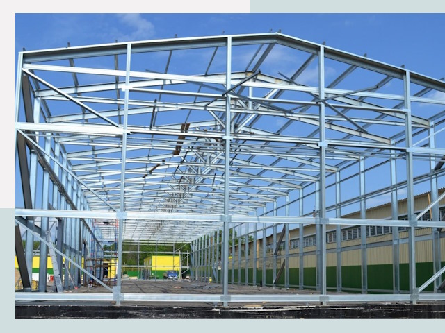 Строительство фабрик в Муравленке