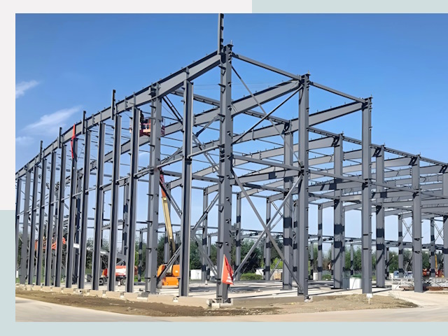 Строительство торговых центров в Муравленке