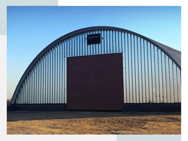 Арочные ангары в Муравленке