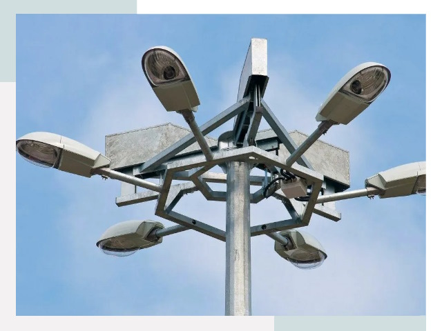 Монтаж осветительных мачт в Муравленке