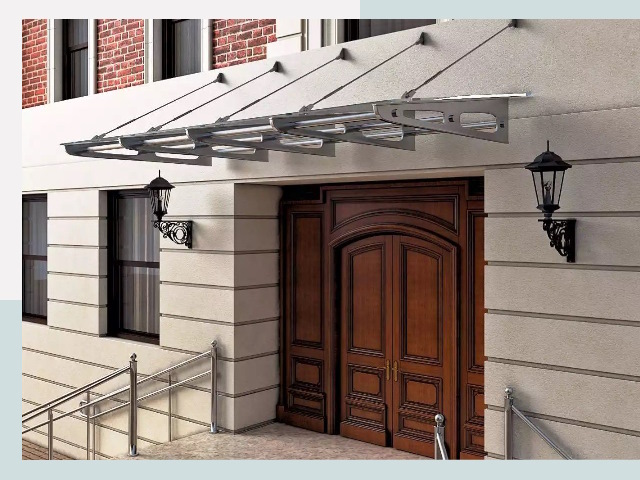 Металлические козырьки от 642 руб. в Муравленке